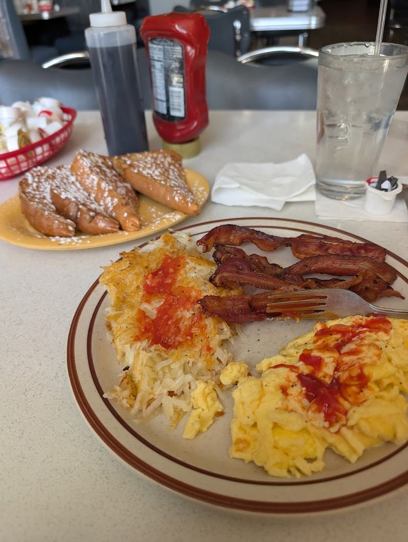 The Comfort of a 24-Hour Breakfast Anytime