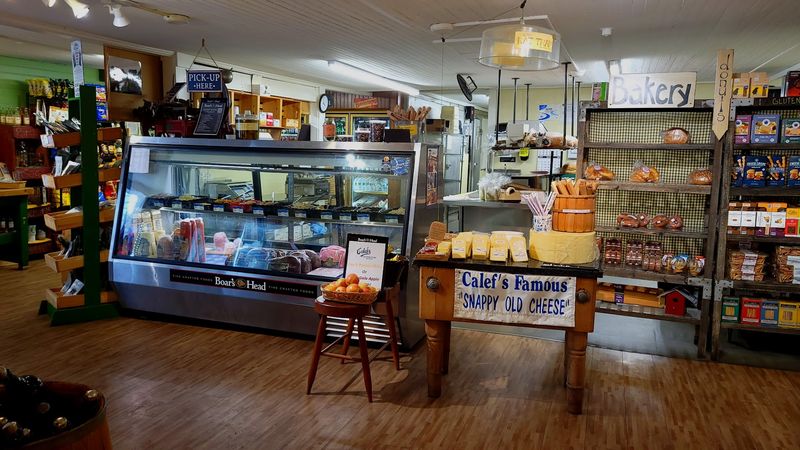 The Country Deli That Earns Its Reputation