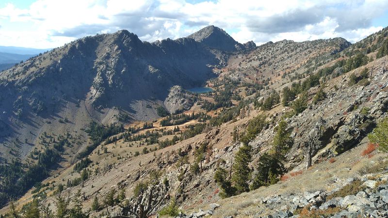 The Elkhorn Crest Trail and the 14-Mile Loop Overview