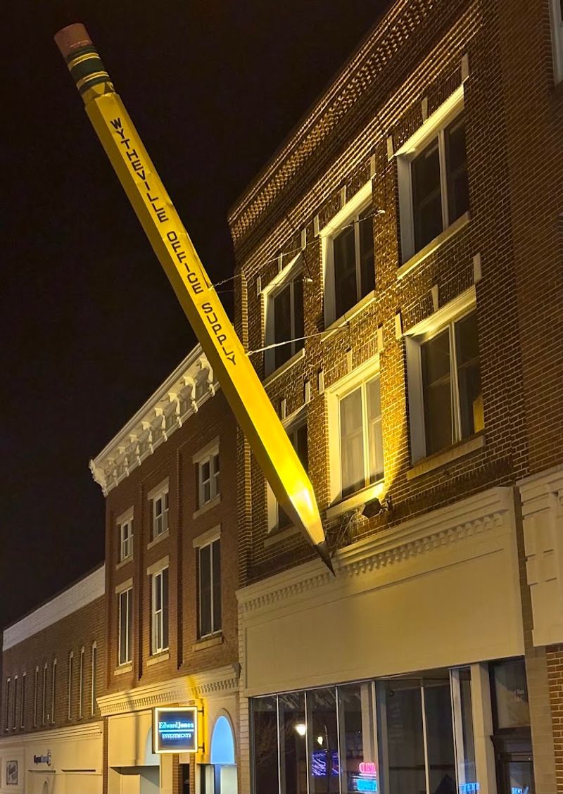 The Giant Pencil, Wytheville The Giant Pencil, Wytheville