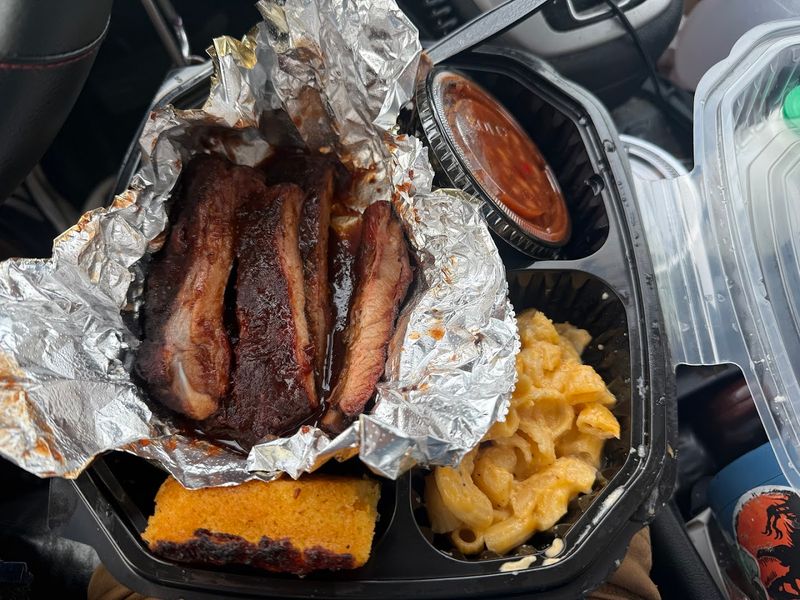 The Hickory Smoke That Hits You Before You Even Park