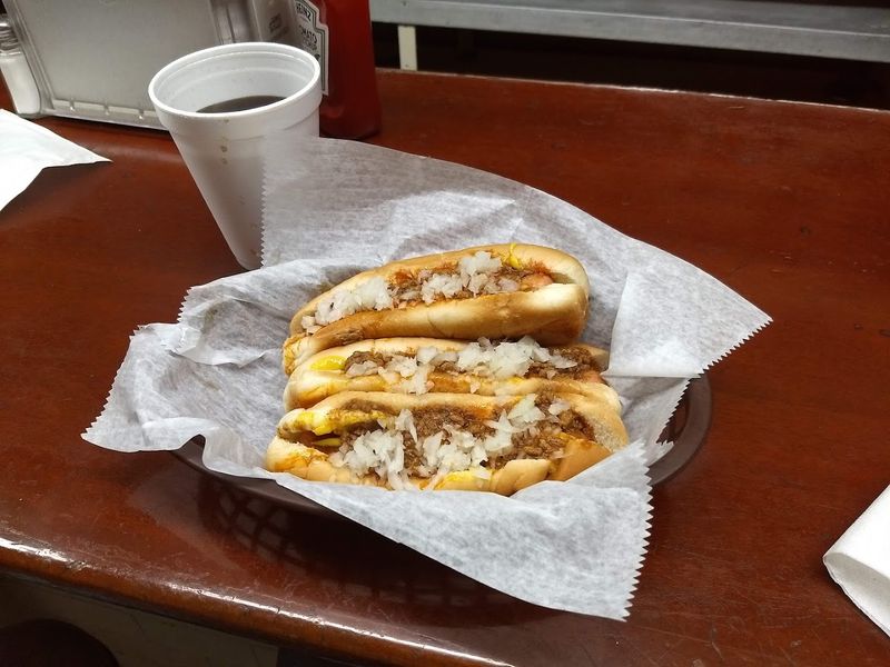 The Hot Dogs That Started a Very Loyal Following The Hot Dogs That Started a Very Loyal Following