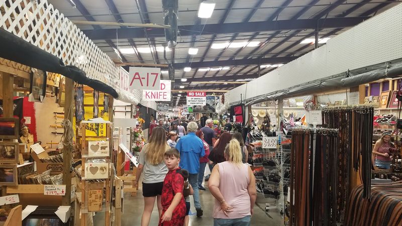 The Indoor Aisles Keep You Browsing Longer The Indoor Aisles Keep You Browsing Longer