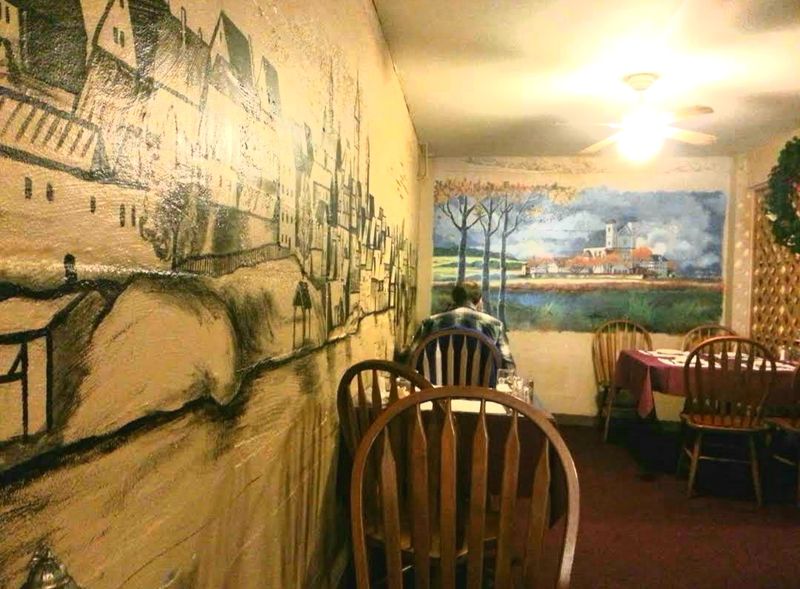 The Multnomah Village Setting That Feels Like Bavaria