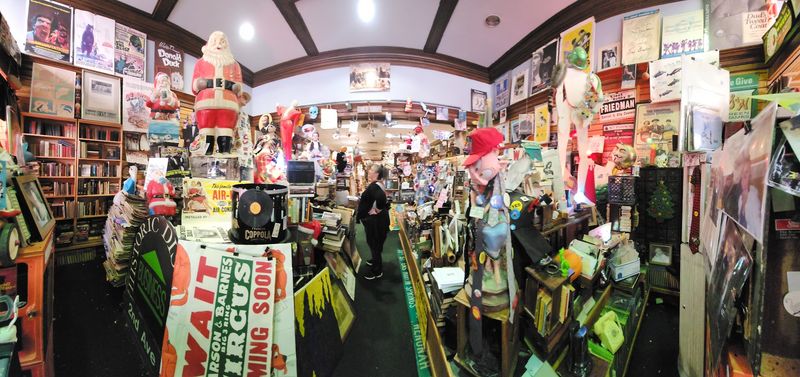 The Museum of Fond Memories Is a Real Thing