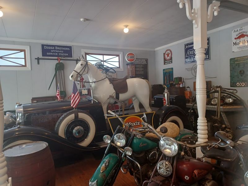 The Peppermint Saloon Where Ice Cream Becomes a Serious Event