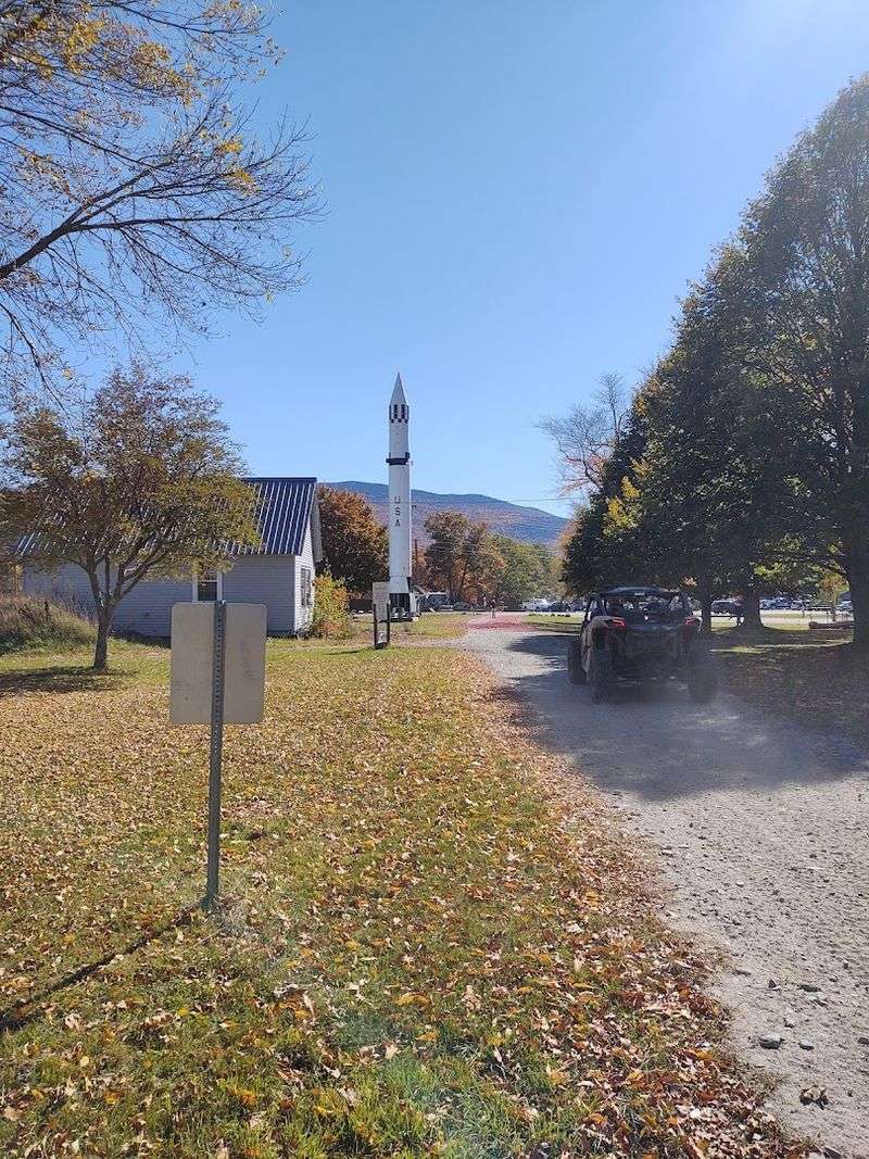 The Perfect Autumn Road Trip Detour