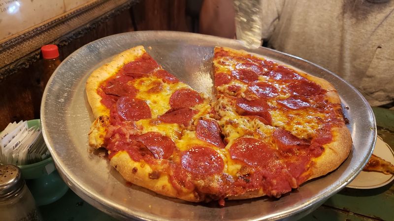 The Pizza Crust That Changed Expectations