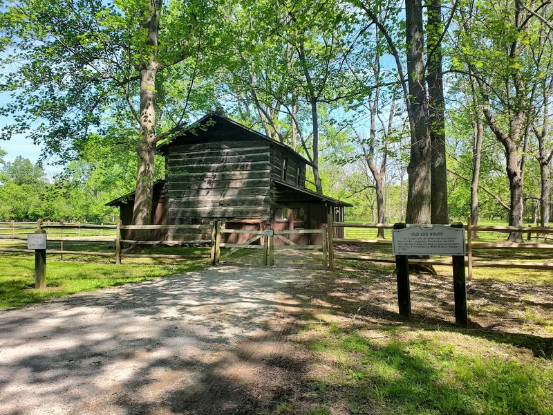 The Putnam-Houser House and Original Structures