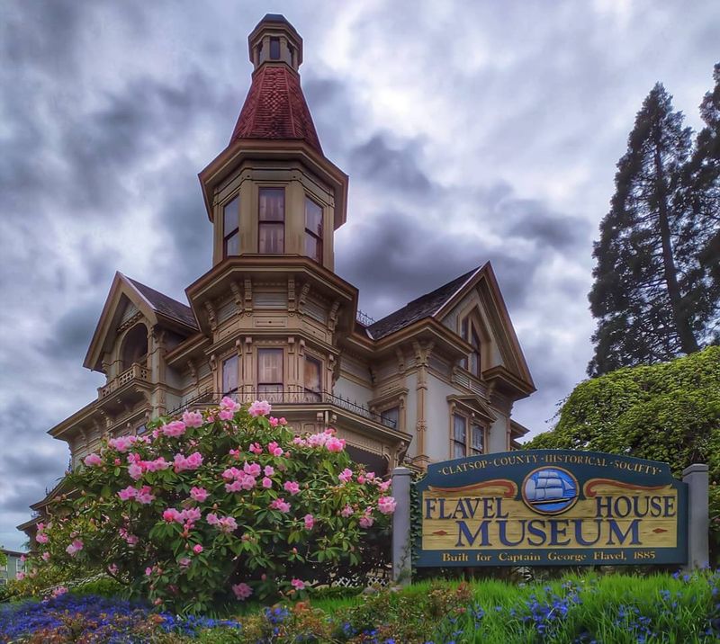 The Queen Anne Architecture That Demands a Second Look