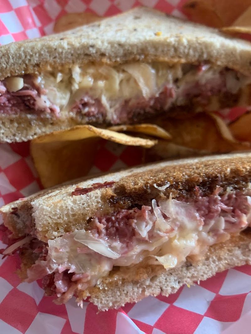 The Reuben That Regulars Swear By