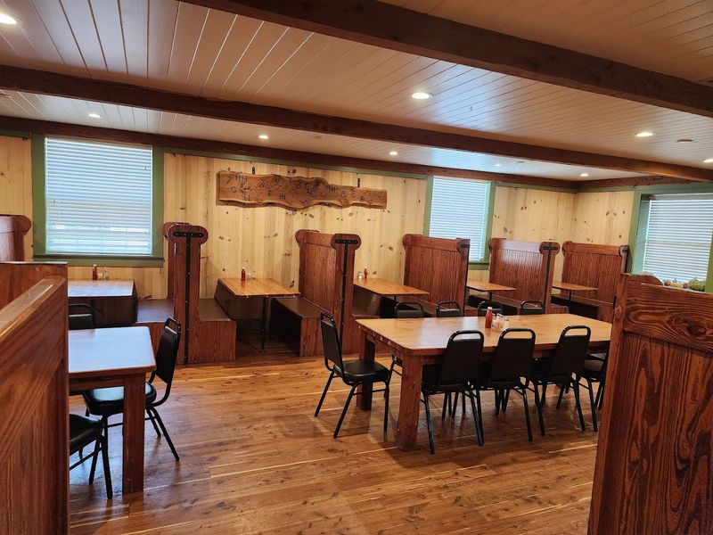 The Rustic Interior That Sets the Mood Perfectly