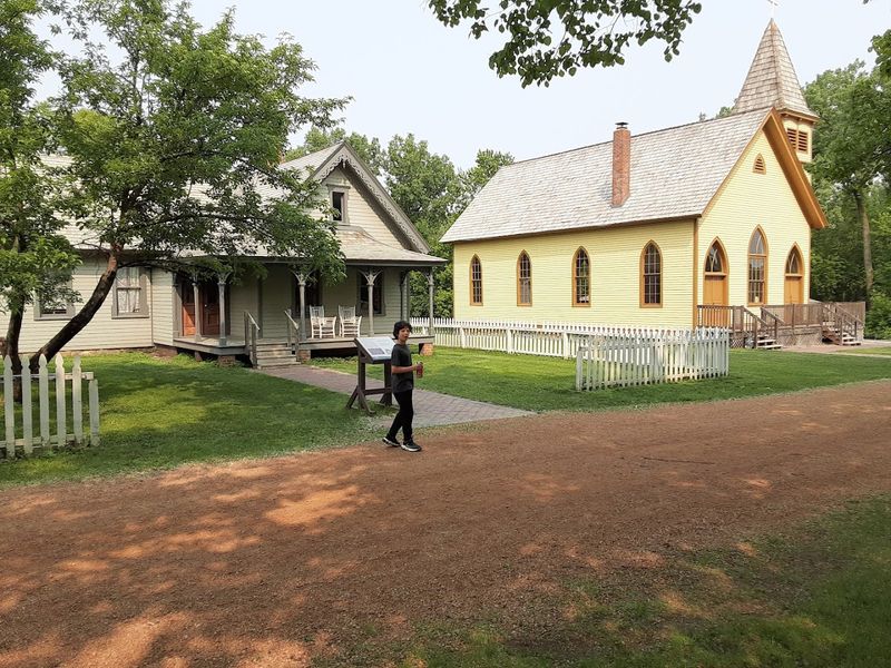 The Self-Guided History Tour That Works Even When Buildings Are Closed