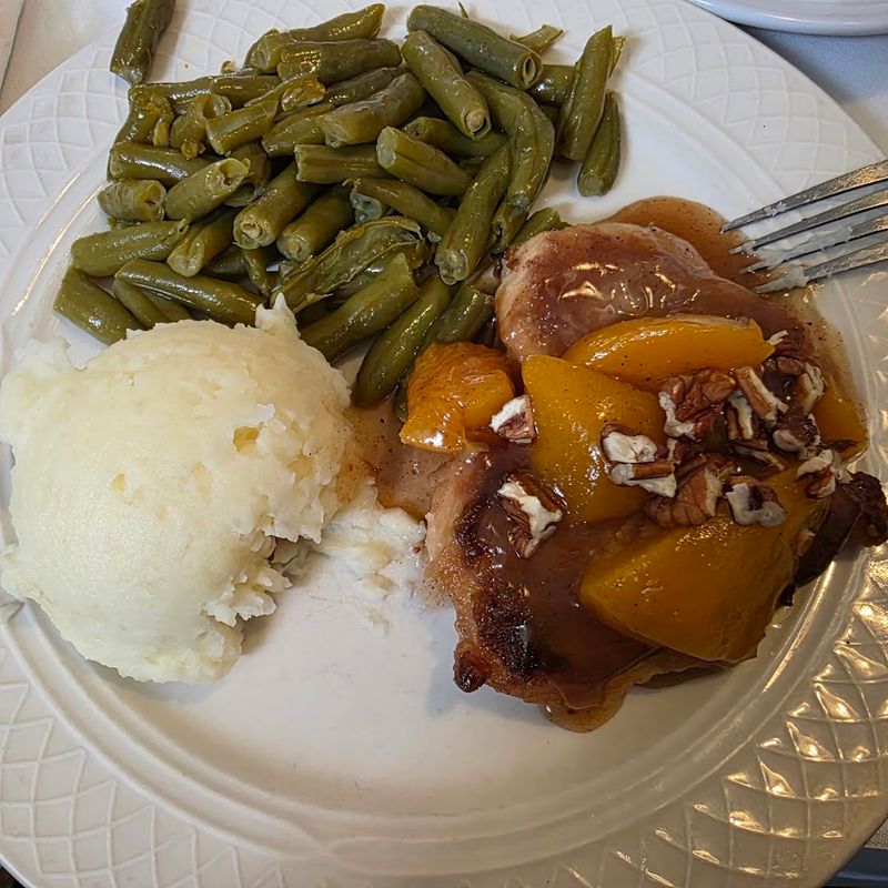The Southern Comfort Food Menu Is Genuinely Homemade