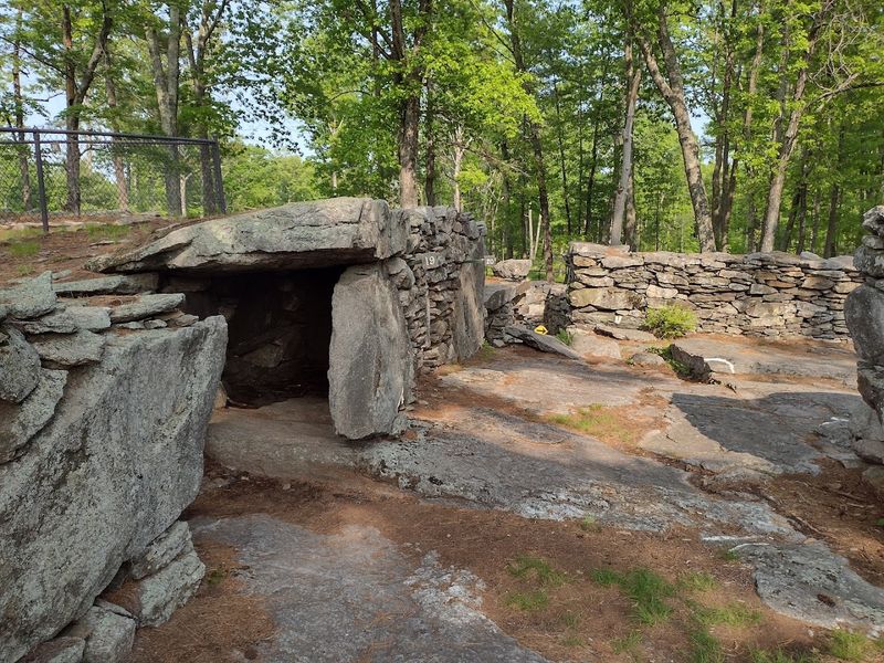The Stone Labyrinth That Defies Easy Explanation