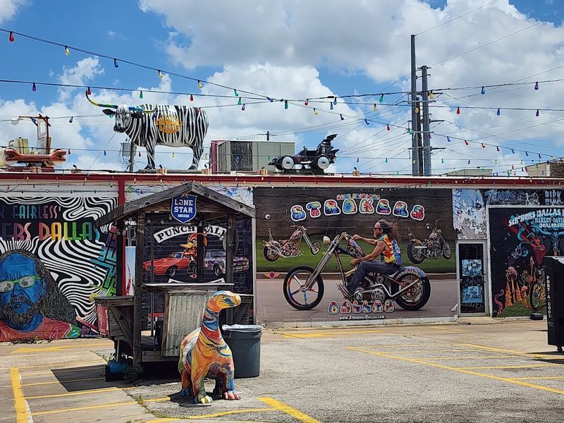 The Story Behind Strokers Ice House