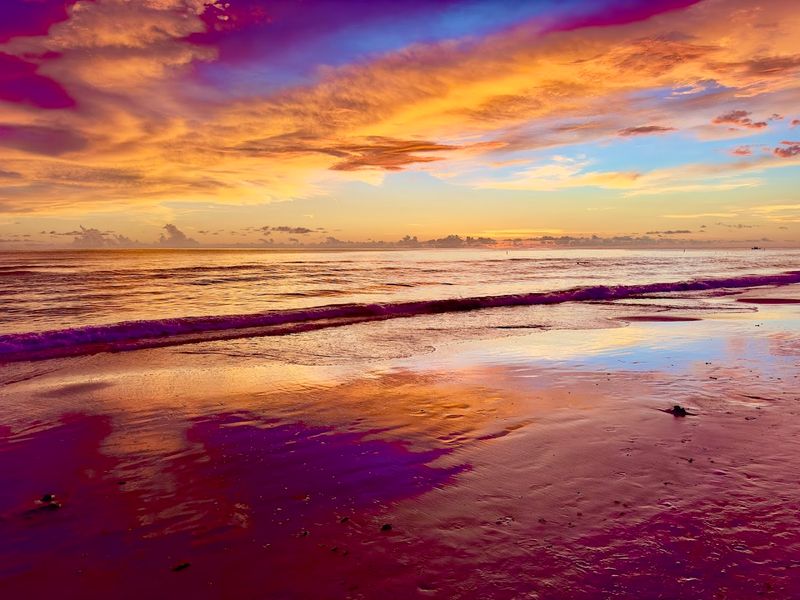 The Sunset That Draws a Crowd Every Single Night