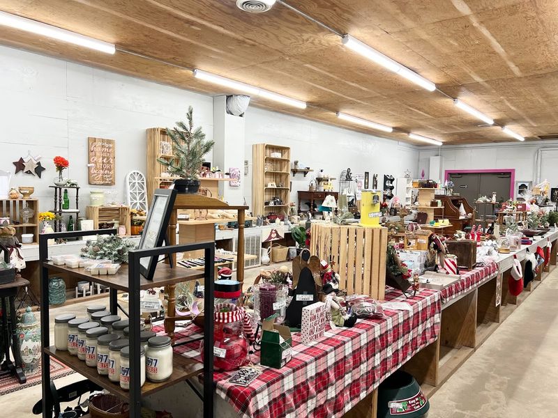 The Vendor Setup That Makes Every Visit Feel Fresh