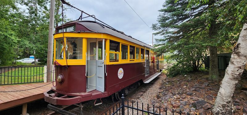 The Vintage 1920s Trolley Ride