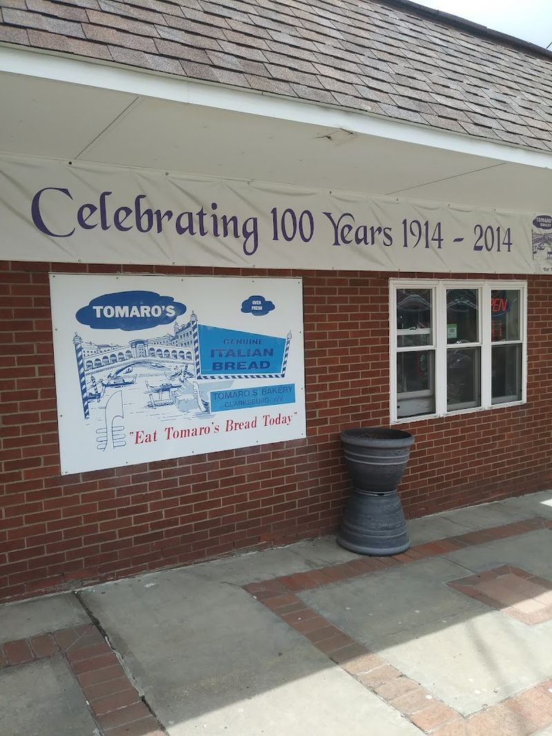 Tomaro's Bakery