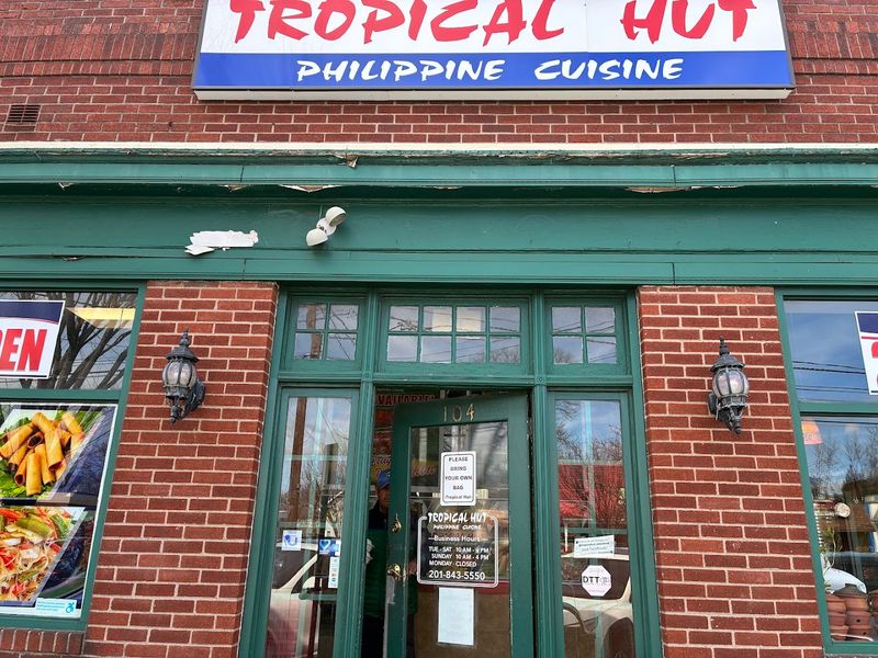 Tropical Hut Filipino Cuisine, New Jersey