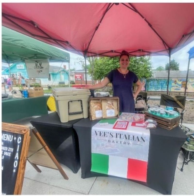 Vee's Italian Bakery, Virginia Beach