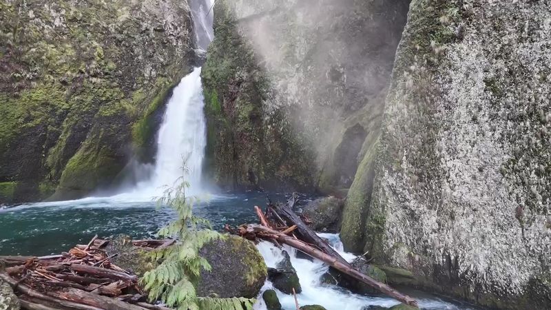 Wahclella Falls, Columbia River Gorge, Oregon