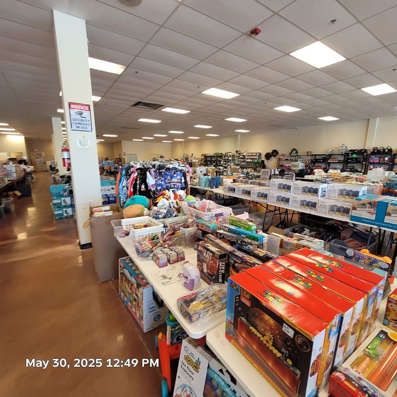 What a Liquidation Outlet Actually Is