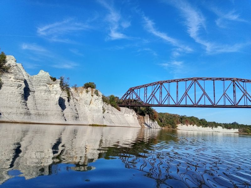 White Cliffs of Epes