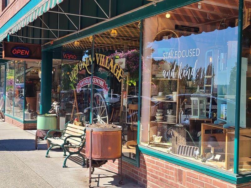 Why First Street Keeps You Roaming