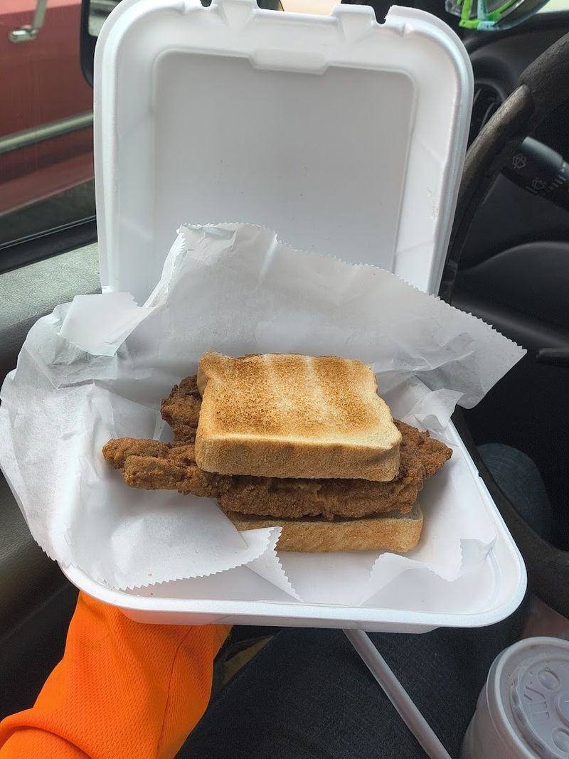 Why Mayberry Diner Is Worth the Drive