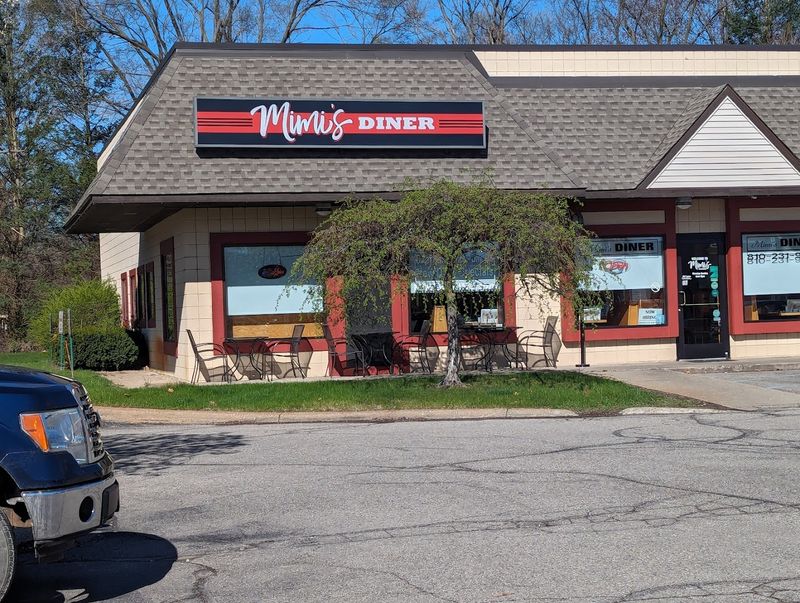 Why Mimi's Diner Belongs on Your Michigan Road Trip List