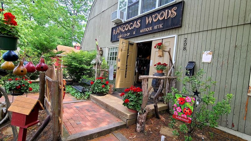 Why Rancocas Woods Craft Co-Op Keeps People Coming Back