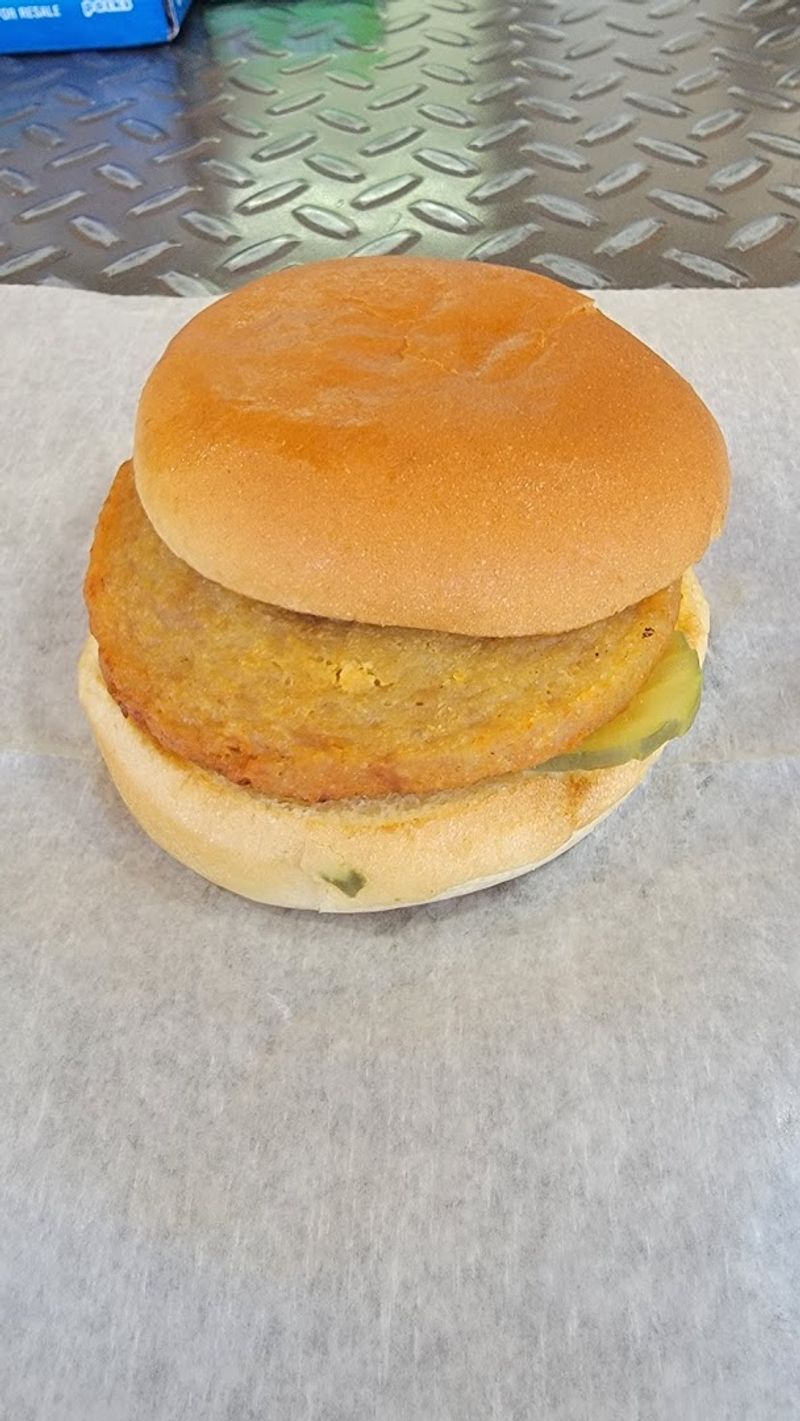Why This Burger Has Outlasted Almost Everything Else Why This Burger Has Outlasted Almost Everything Else