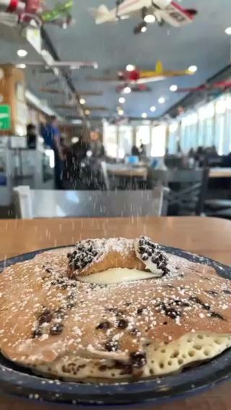Why This Cafe Belongs on Your New Hampshire Bucket List