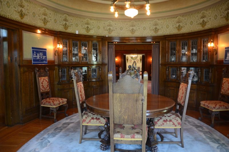 Why This Mansion Belongs on Every St. Louis Itinerary Why This Mansion Belongs on Every St. Louis Itinerary