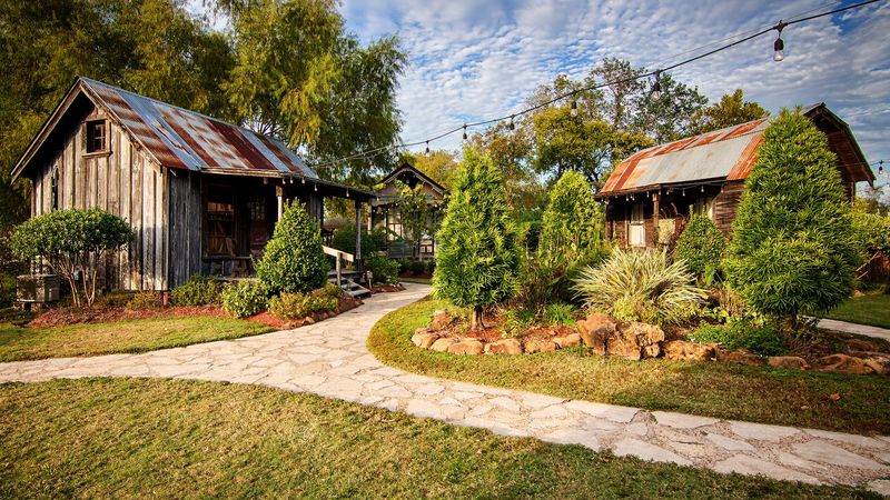 Why This Place Makes You Question Every Ordinary Restaurant You Have Ever Visited