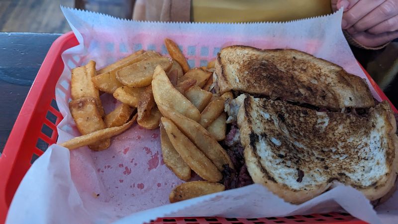 Why the Reuben Is Worth a Cross-State Drive
