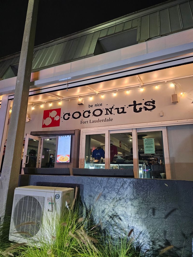 Coconuts, Fort Lauderdale