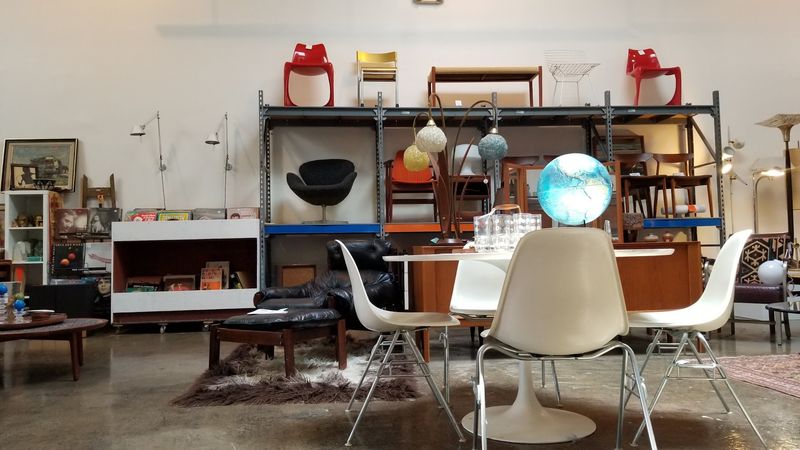 You Can Actually Picture Things At Home