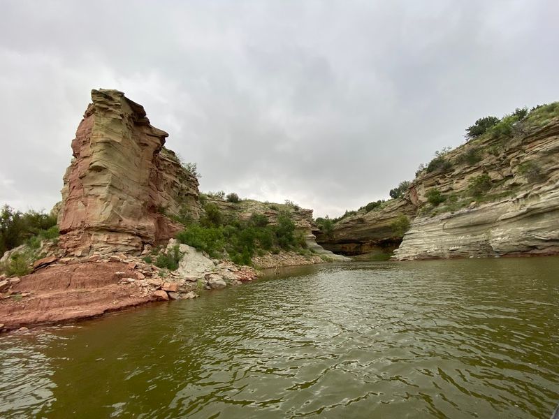 A Canyon Setting That Catches You Off Guard A Canyon Setting That Catches You Off Guard