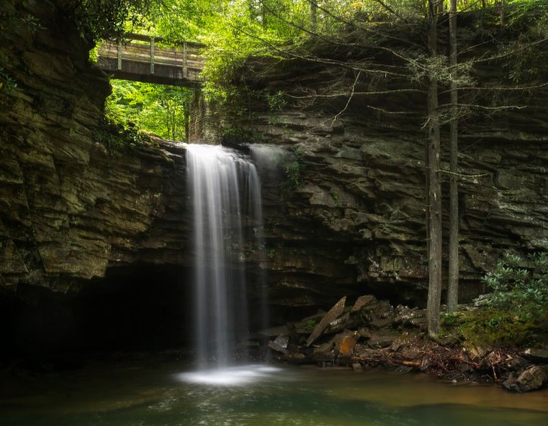 A Canyon That Earns Every Bit of That 400-Foot Drop A Canyon That Earns Every Bit of That 400-Foot Drop