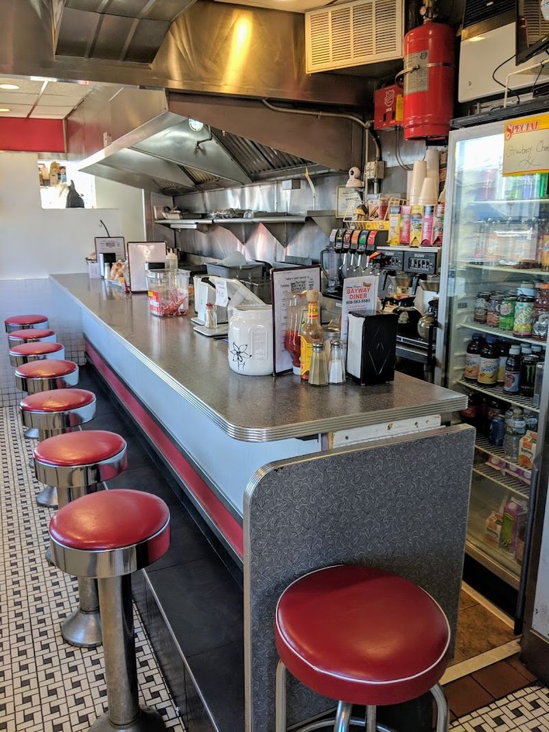 A Diner That Never Closes Its Doors