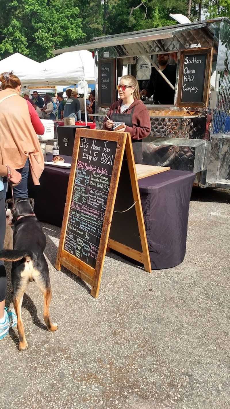 A Dog-Friendly Atmosphere That Brings Out the Whole Family A Dog-Friendly Atmosphere That Brings Out the Whole Family