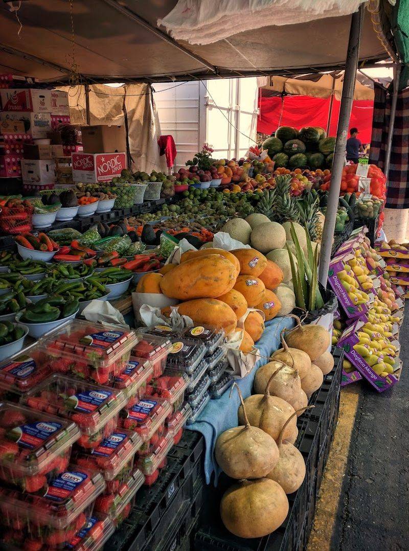 A Farmers Market Feel Inside The Chaos A Farmers Market Feel Inside The Chaos