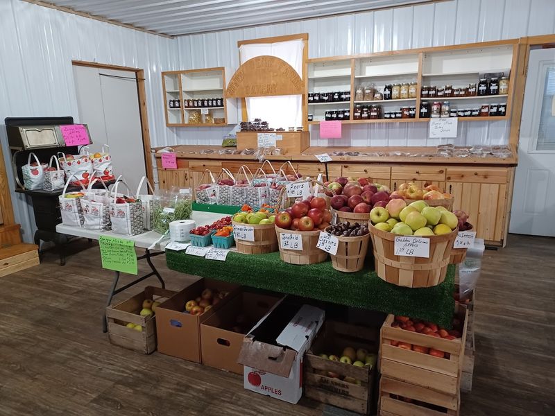 A Greenhouse and Market Combination Unlike Any Other