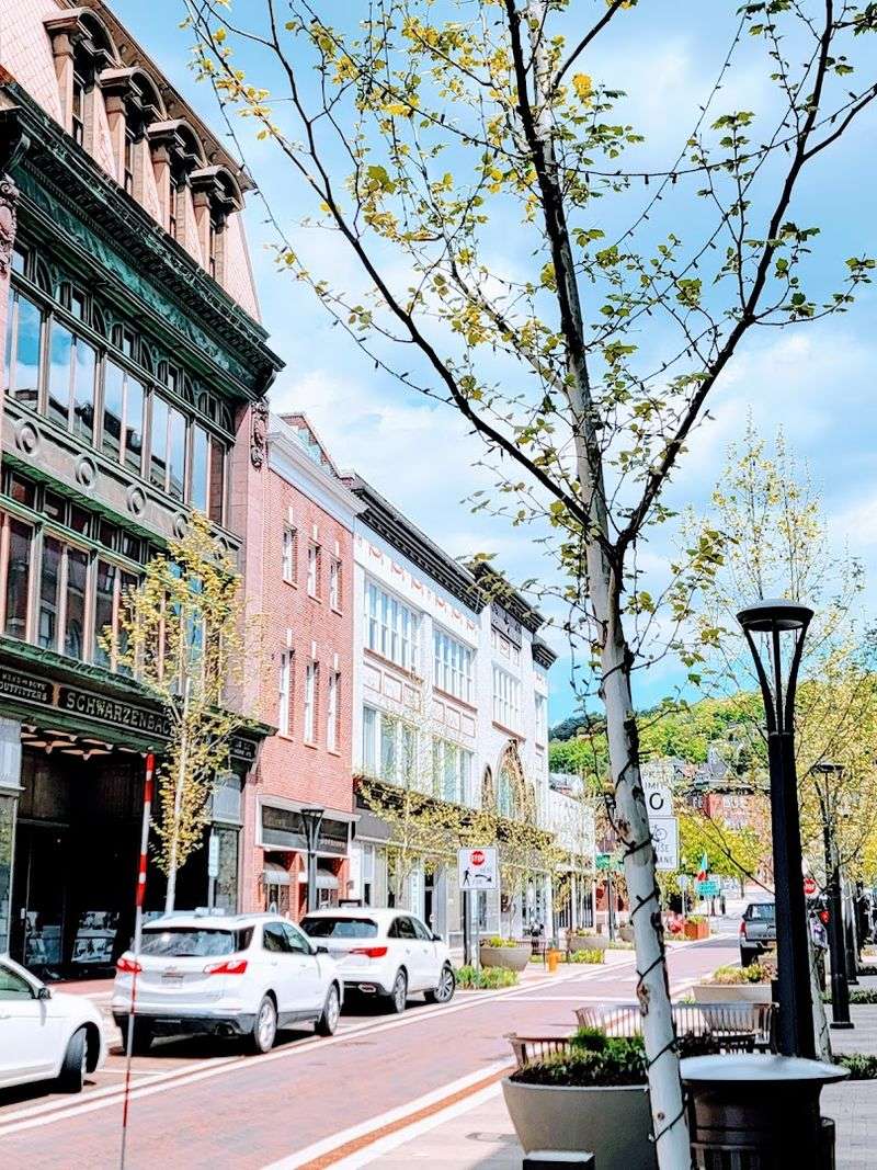 A Historic Downtown That Actually Has Character A Historic Downtown That Actually Has Character