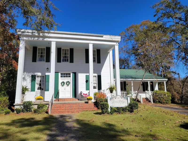 A Historic Home That Dates Back to the Late 1820s