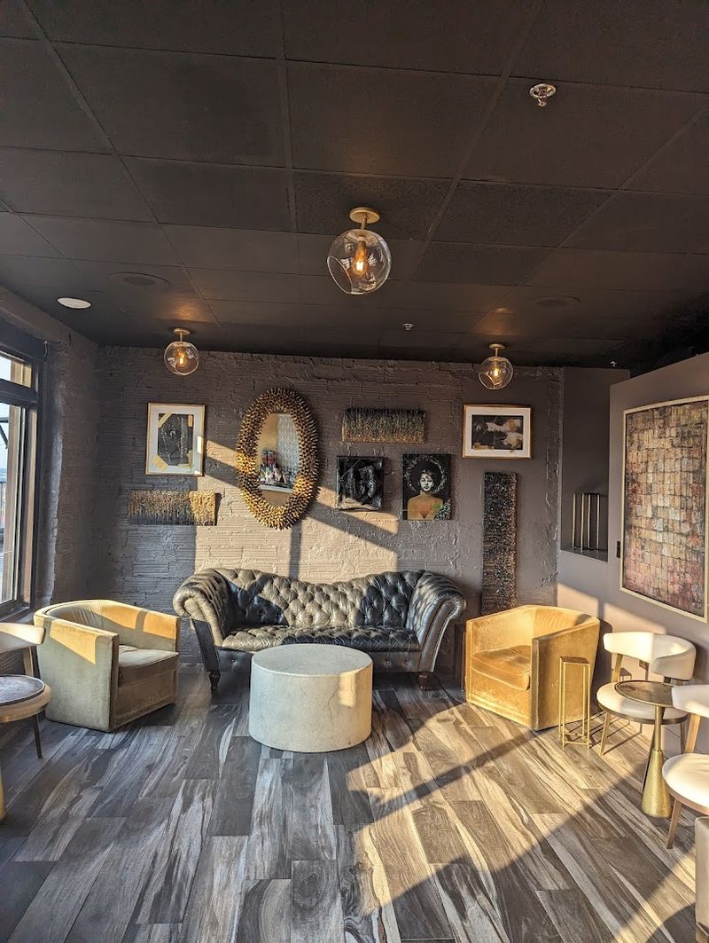 A Historic Hotel Setting That Adds Real Character to Every Visit