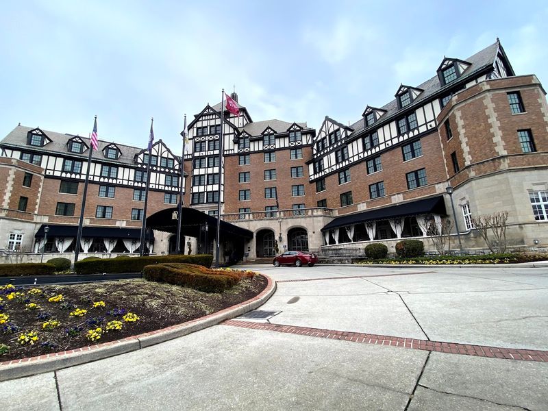 A Hotel With a History That Reads Like a Virginia Legend A Hotel With a History That Reads Like a Virginia Legend